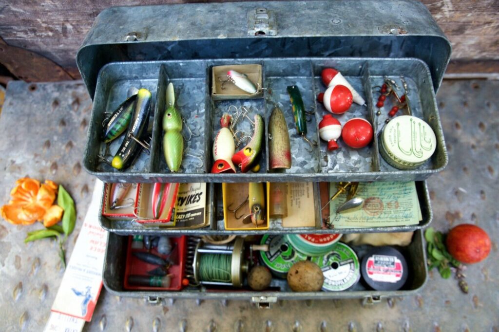 Fishing Tools For Begginers 1