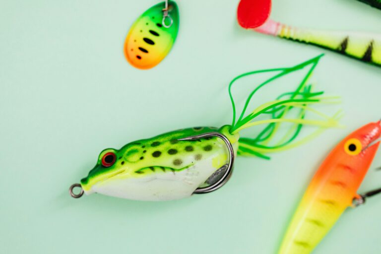 How To Make Your Own Lures For Fishing fishingblaze.com